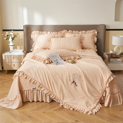 91家纺网 家纺一手货源 找家纺 恒爱家纺 2025新款A类情缘多功能床盖四件套 美人玉