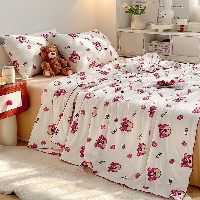 91家纺网 家纺一手货源 找家纺 简爱 2025新款A类针织棉大豆纤维夏被 可爱熊