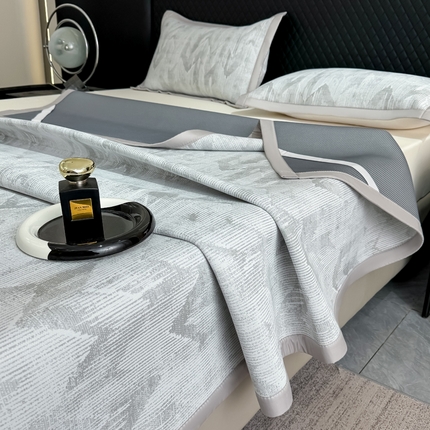 91家纺网 家纺一手货源 找家纺 （总）999家纺 2025新款高端轻奢PE中分子凉感大提花凉席软席