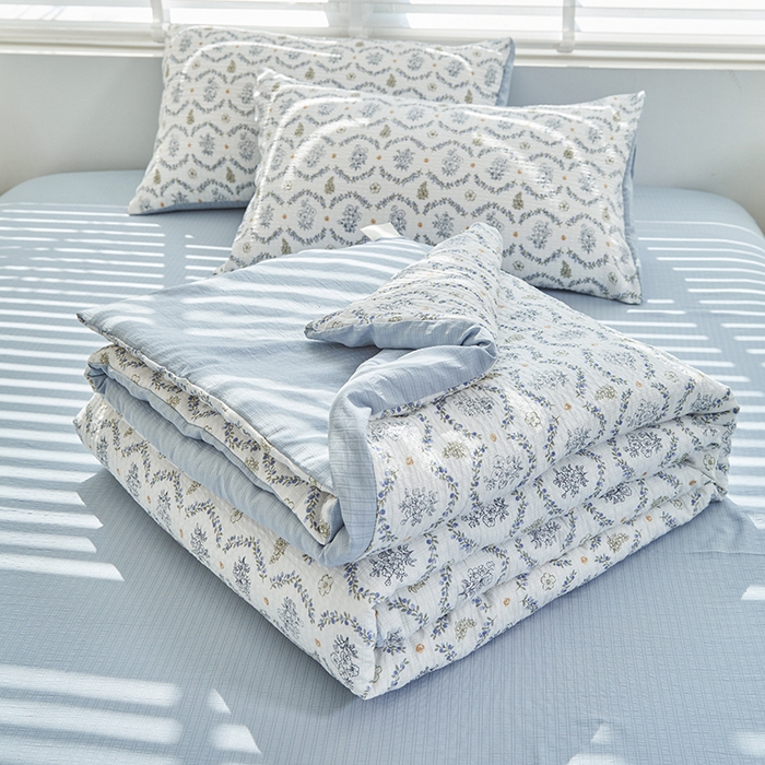 91家纺网 家纺一手货源 找家纺 迪乐妮 2025新款彩竺棉夏被四件套 夕蓝