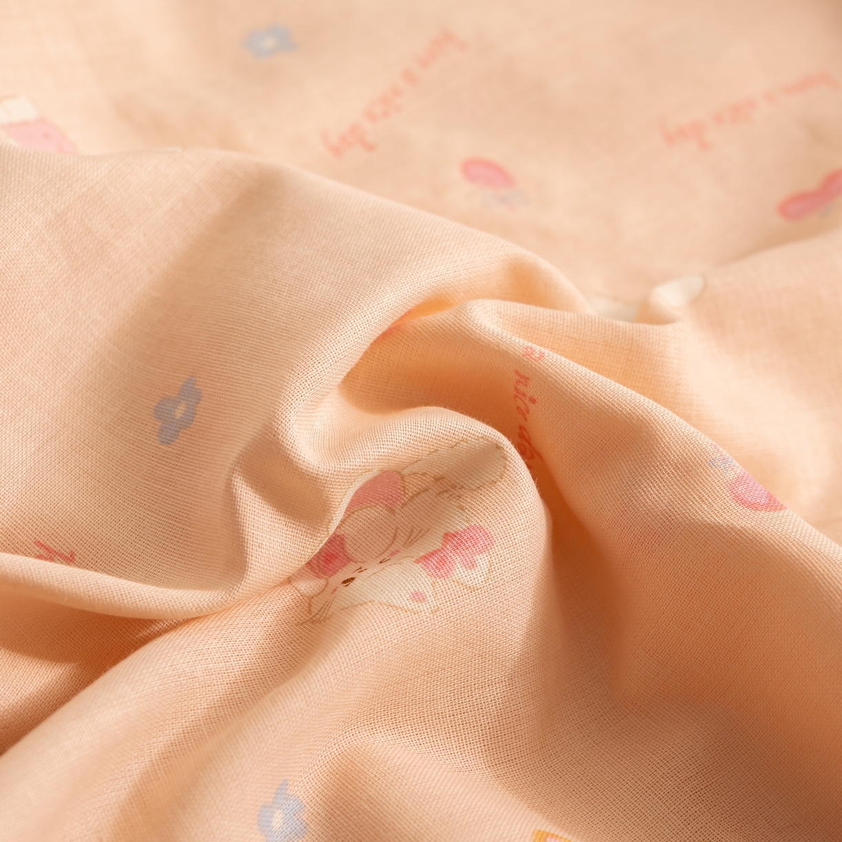 91家纺网 家纺一手货源 找家纺 萌番宝 2025新款A类全棉纯棉水洗双层纱卡通儿童单枕套信封枕单枕套 枕套单件 兔小熊