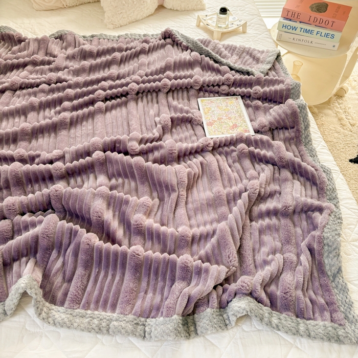 91家纺网 家纺一手货源 找家纺 潮邦创意家居2025新款云朵绒灰边舒绵云朵毯 灰边舒绵云朵毯-紫色