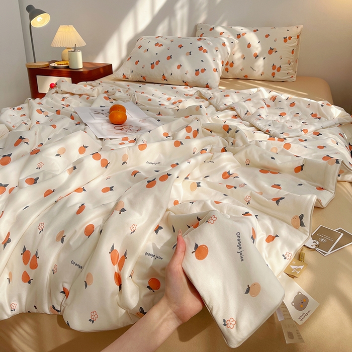 91家纺网 家纺一手货源 找家纺 简爱 2025新款A类针织棉大豆纤维夏被 橙心如意