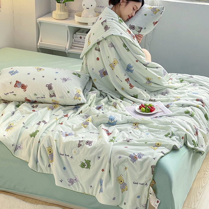 91家纺网 家纺一手货源 找家纺 简爱 2025新款A类针织棉大豆纤维夏被 嘟嘟狗