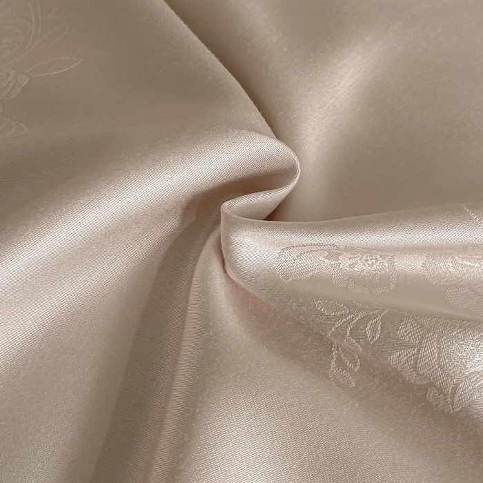 91家纺网 家纺一手货源 找家纺 琪格格纺织 2025春夏新款莱赛尔天丝四件套 莱赛尔 花淡妍