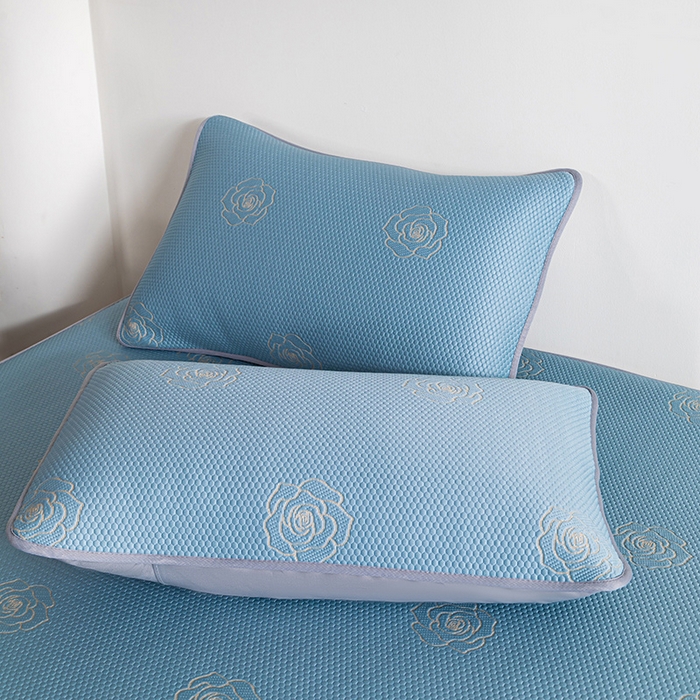 91家纺网 家纺一手货源 找家纺 2025新款山茶花系列冰豆豆凉席 山茶花床笠款-蓝