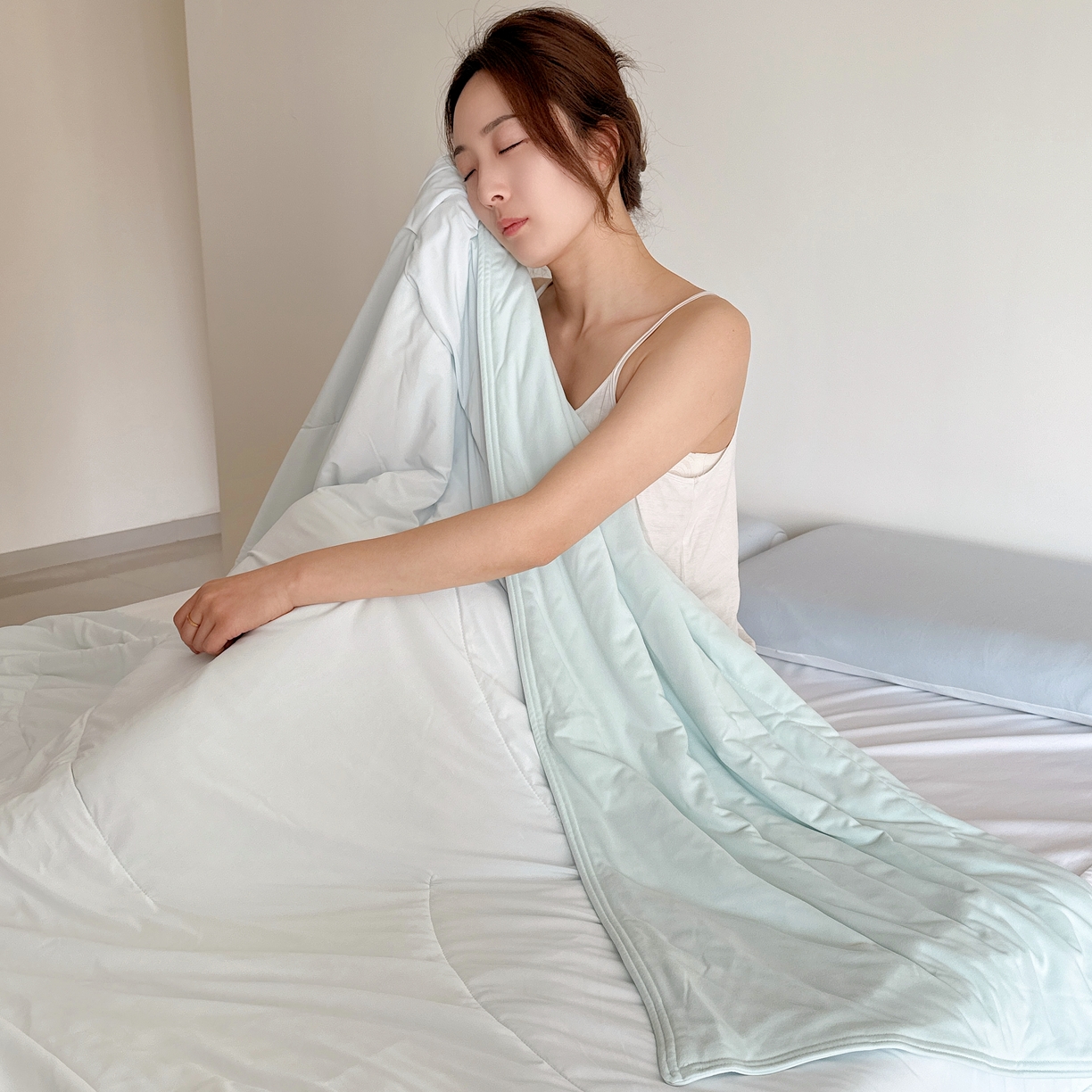 91家纺网 家纺一手货源 找家纺 （总）兜米家居 2025新品某朵同款深睡双感夏被空调被