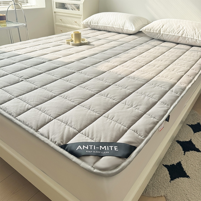 91家纺网 家纺一手货源 找家纺 丽诺床垫 2025新款全棉防螨两用床褥全系列 全棉抗菌两用床褥-灰色