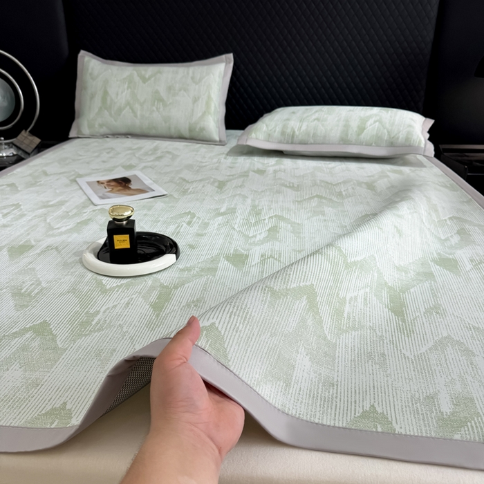 91家纺网 家纺一手货源 找家纺 小萌虎 小萌虎 2025新款PE高分子乙纶提花凉感凉席床席款床笠款 山溪-绿（床席款）