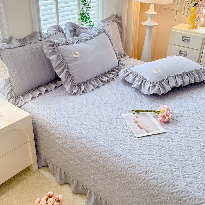 91家纺网 家纺一手货源 找家纺 花香四季家纺 2025新款泡芙小姐双层纱华夫格柔棉夹棉绗缝床盖床垫子单件三件套 泡芙小姐-灰