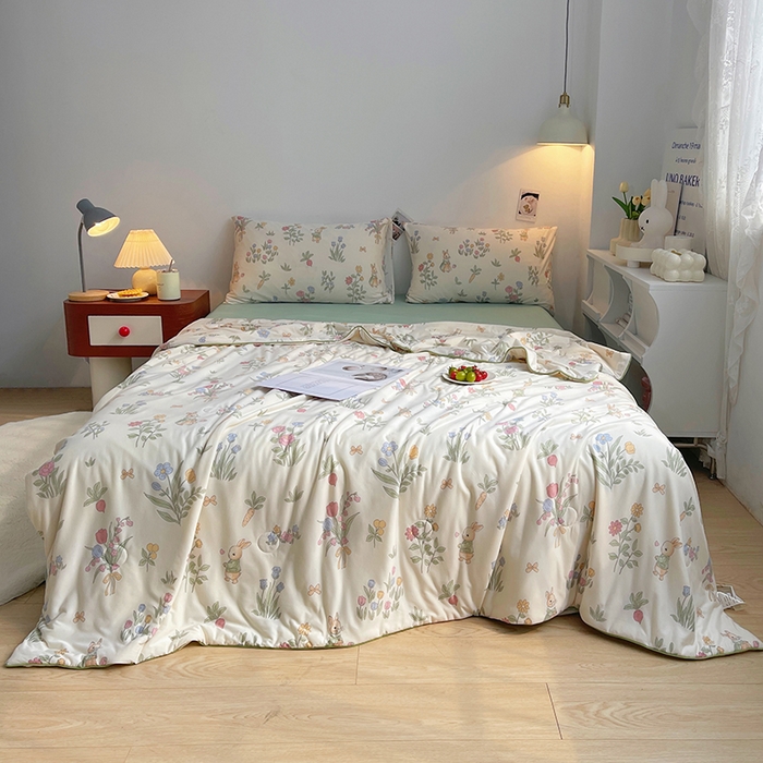 91家纺网 家纺一手货源 找家纺 简爱 2025新款A类针织棉大豆纤维夏被 秘密花园