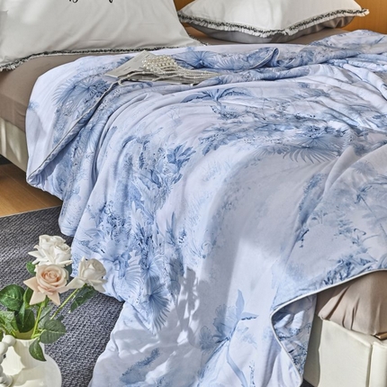 91家纺网 家纺一手货源 找家纺 佳居缘 2025新款A类冰氨双面数码印花凉感夏被 林鹿-蓝