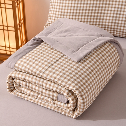 91家纺网 家纺一手货源 找家纺 （总）玉清坊 2025新款色织水洗棉新疆棉花夏被【支持一件代发】