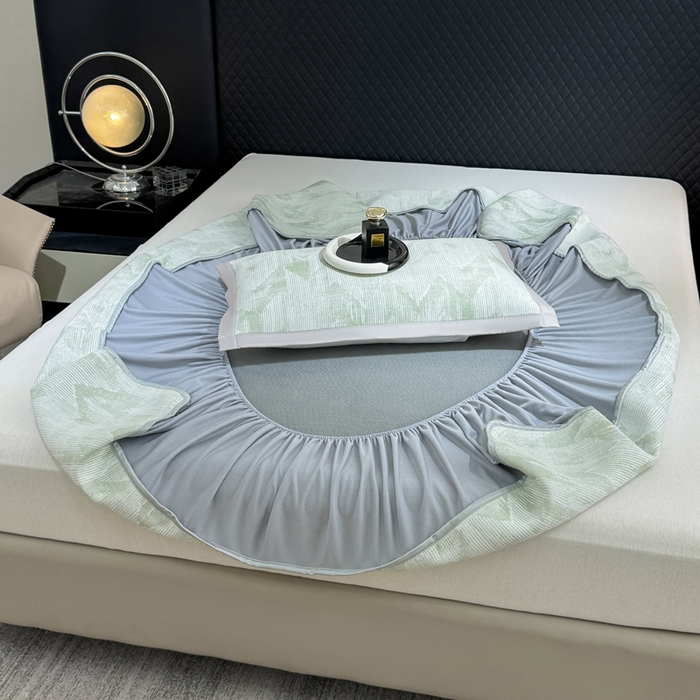 91家纺网 家纺一手货源 找家纺 999家纺 2025新款高端轻奢PE中分子凉感大提花凉席软席 山溪-绿（床笠款）