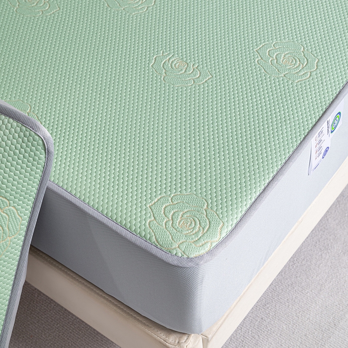 91家纺网 家纺一手货源 找家纺 2025新款山茶花系列冰豆豆凉席 山茶花床笠款-绿