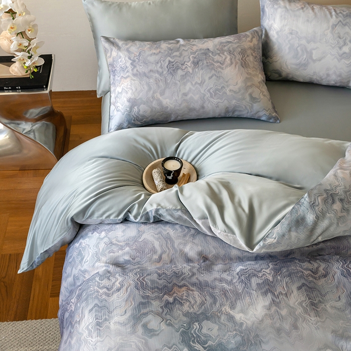 91家纺网 家纺一手货源 找家纺 沐晴家纺 2025春夏新款纯色数码印花60兰精天丝四件套 望川-蓝