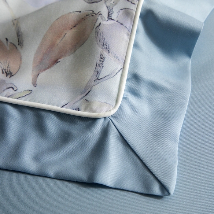 91家纺网 家纺一手货源 找家纺 佳居缘 2025新款天丝数码印花夏被四件套 悠蓝挽夏