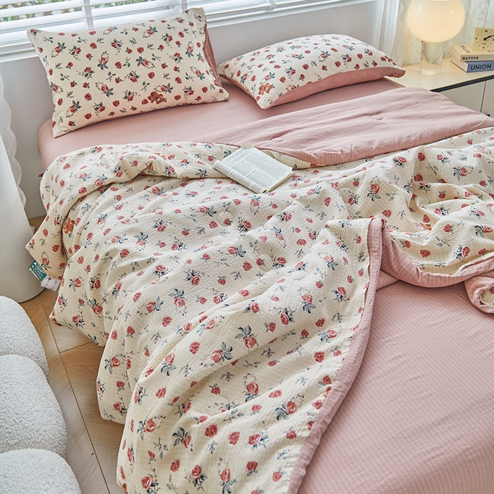 91家纺网 家纺一手货源 找家纺 迪乐妮 2025新款彩竺棉夏被四件套 漫花