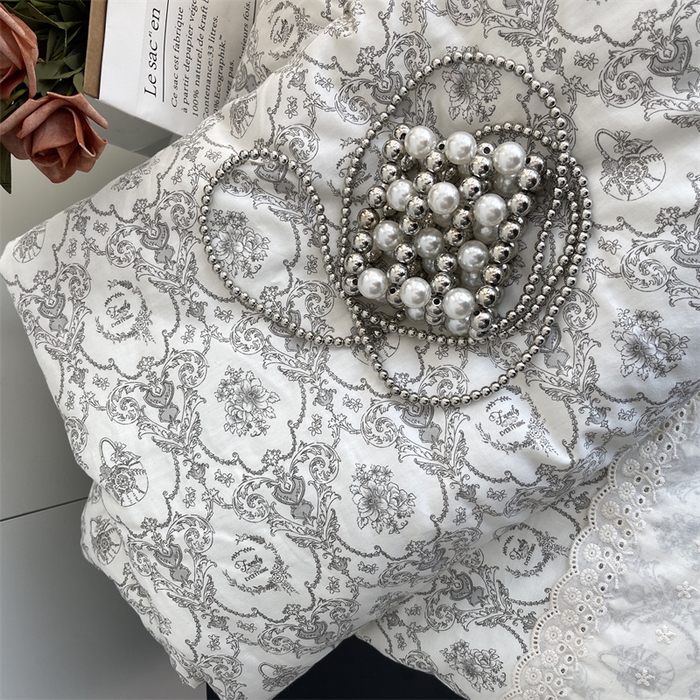 91家纺网 家纺一手货源 找家纺 奈萝家纺 奈萝2025新款全棉13372法式花边纯棉夏被春秋被 浅黛灰