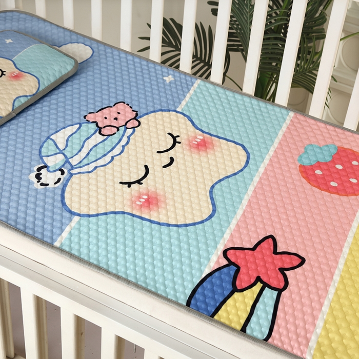 91家纺网 家纺一手货源 找家纺 沁童儿童用品店 2025新款儿童冰豆豆凉席两件套 彩虹星星