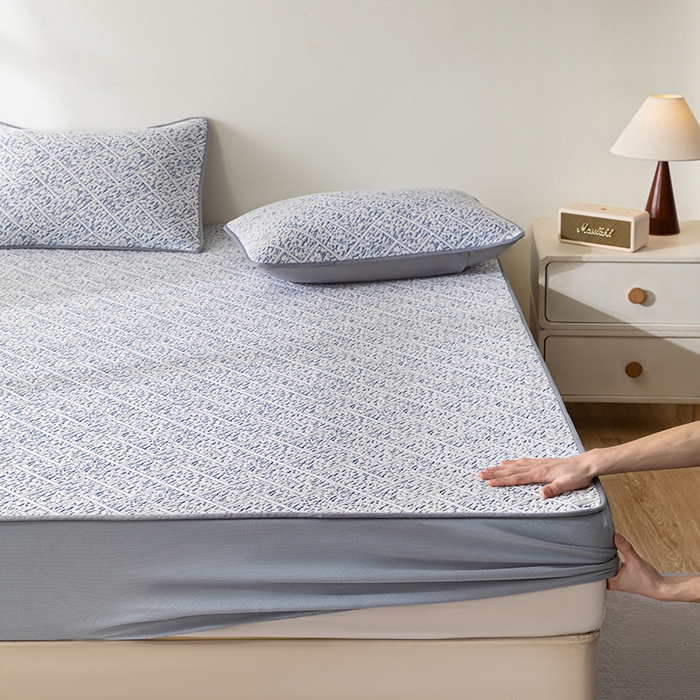 91家纺网 家纺一手货源 找家纺 鑫姿席业 2025新款A类凉感冰豆豆席 雅致床笠款-冰深蓝