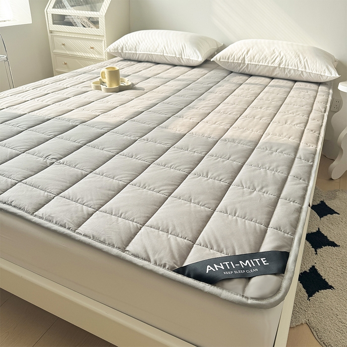 91家纺网 家纺一手货源 找家纺 丽诺床垫 2025新款全棉防螨两用床褥全系列 全棉抗菌两用床褥-灰色