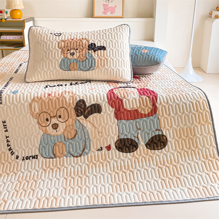 91家纺网 家纺一手货源 找家纺 布卢姆床垫 2025新款A类大版数码凉感丝乳胶凉席 咖啡熊-棕