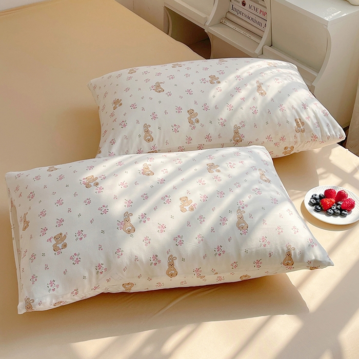 91家纺网 家纺一手货源 找家纺 简爱 2025新款A类针织棉大豆纤维夏被 花朵小兔