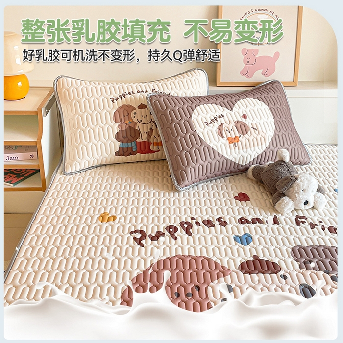 91家纺网 家纺一手货源 找家纺 布卢姆床垫 2025新款A类大版数码凉感丝乳胶凉席 狗狗乐园