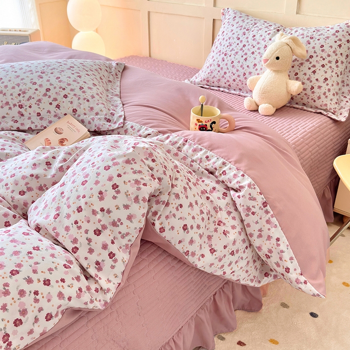 91家纺网 家纺一手货源 找家纺 人人爱 2025新款有氧针织棉双层纱床盖款四件套 花语粉