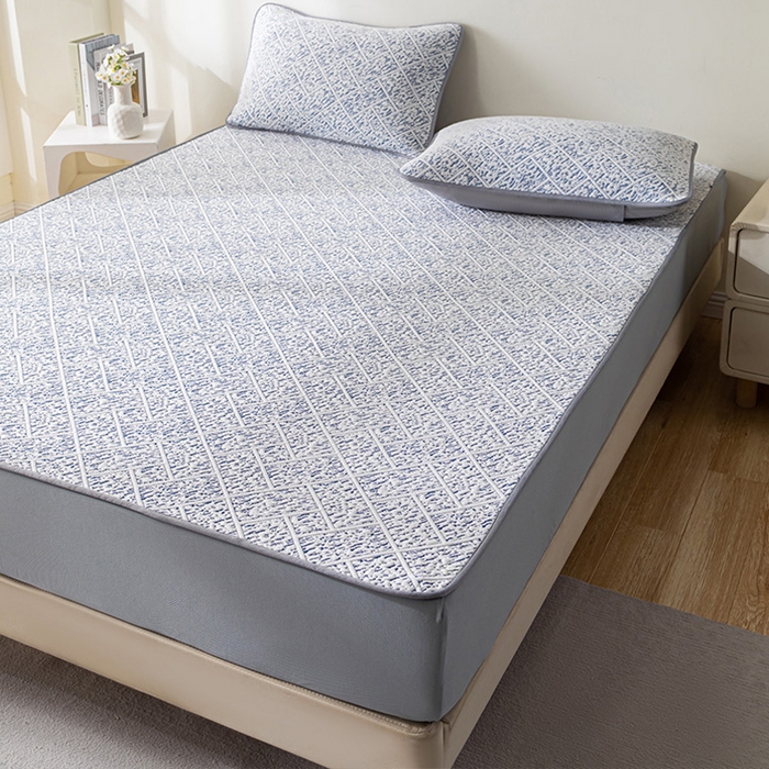 91家纺网 家纺一手货源 找家纺 鑫姿席业 2025新款A类凉感冰豆豆席 雅致床笠款-冰深蓝