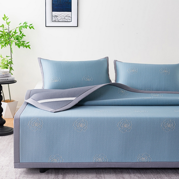 91家纺网 家纺一手货源 找家纺 2025新款山茶花系列冰豆豆凉席 山茶花床席款-蓝