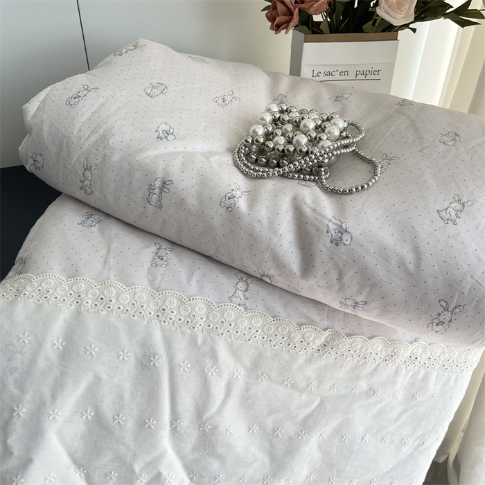 91家纺网 家纺一手货源 找家纺 奈萝家纺 奈萝2025新款全棉13372法式花边纯棉夏被春秋被 波点小兔