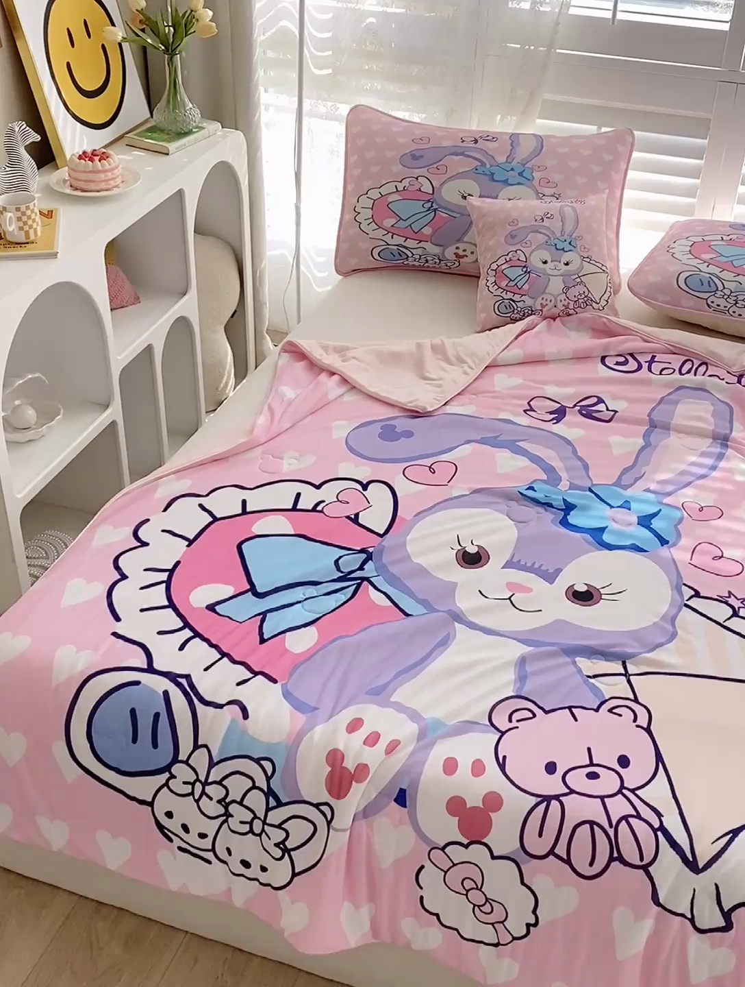 91家纺网 家纺一手货源 找家纺 ds生活馆 2026新款A类大版卡通凉感丝夏被 你好星黛露