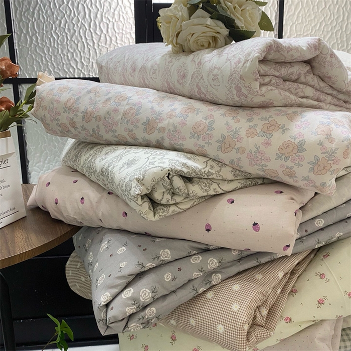 91家纺网 家纺一手货源 找家纺 奈萝家纺 奈萝2025新款全棉13372法式花边纯棉夏被春秋被 蔷薇花粉