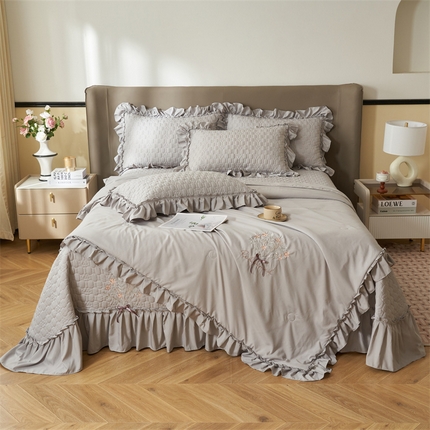 91家纺网 家纺一手货源 找家纺 恒爱家纺 2025新款A类情缘多功能床盖四件套 时尚灰