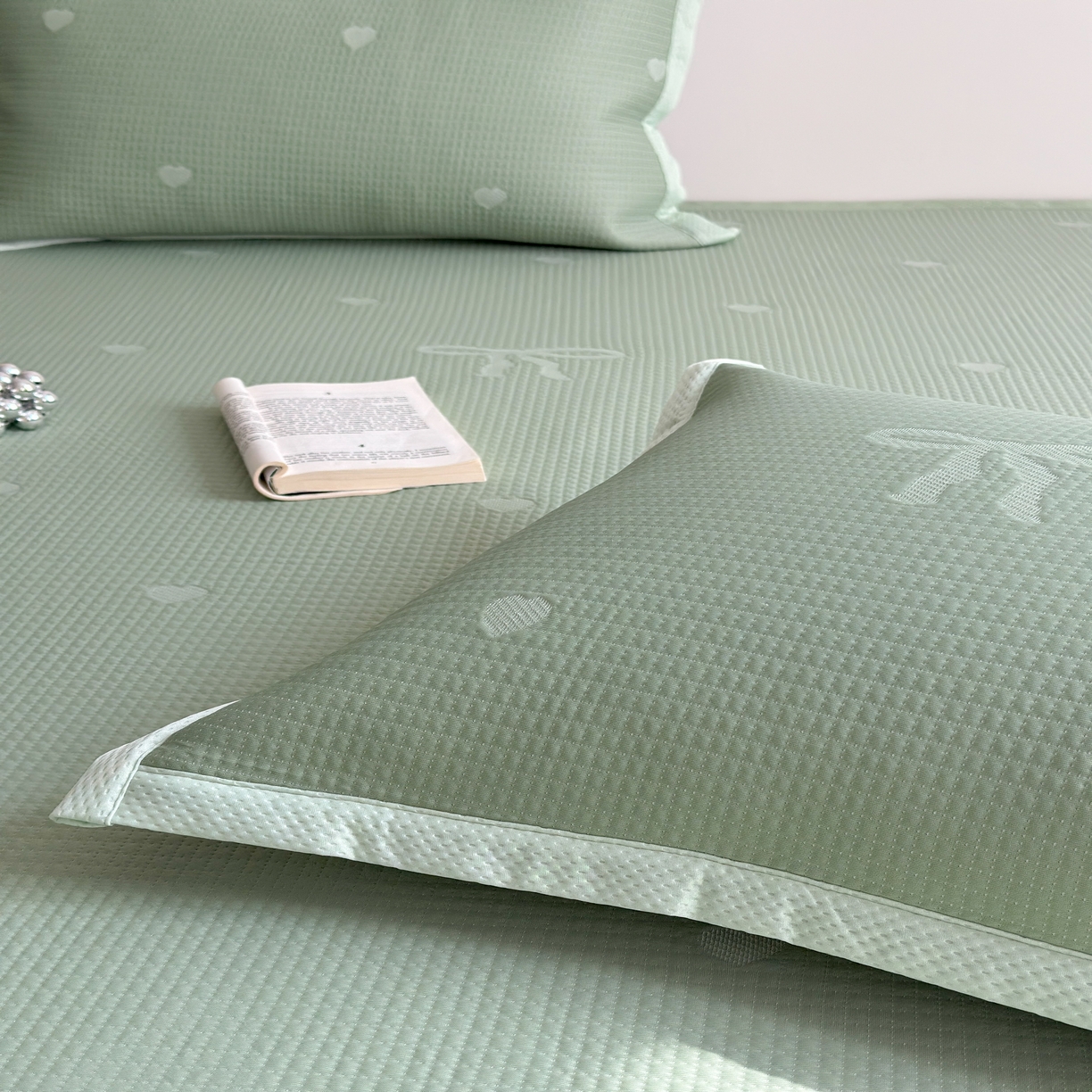 91家纺网 家纺一手货源 找家纺 （总）2025新款夏季3D清凉感纯色凉豆豆系列凉席床笠