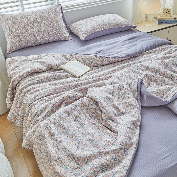 91家纺网 家纺一手货源 找家纺 迪乐妮 2025新款彩竺棉夏被四件套 紫郁