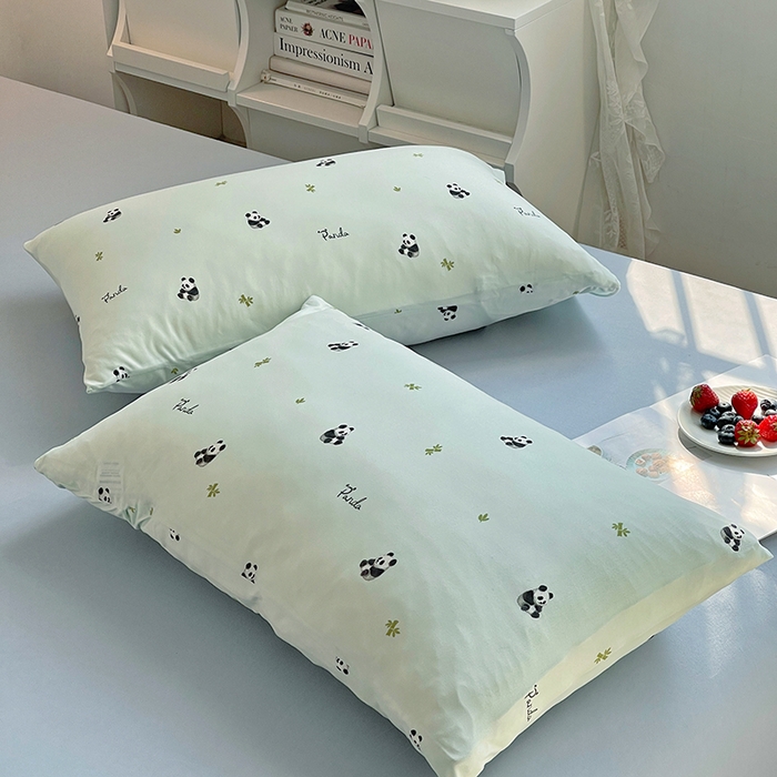 91家纺网 家纺一手货源 找家纺 简爱 2025新款A类针织棉大豆纤维夏被 竹叶小熊