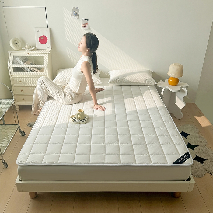 91家纺网 家纺一手货源 找家纺 丽诺床垫 2025新款全棉防螨两用床褥全系列 全棉抗菌两用床褥-白色