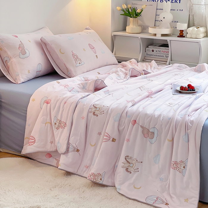 91家纺网 家纺一手货源 找家纺 简爱 2025新款A类针织棉大豆纤维夏被 布拉格