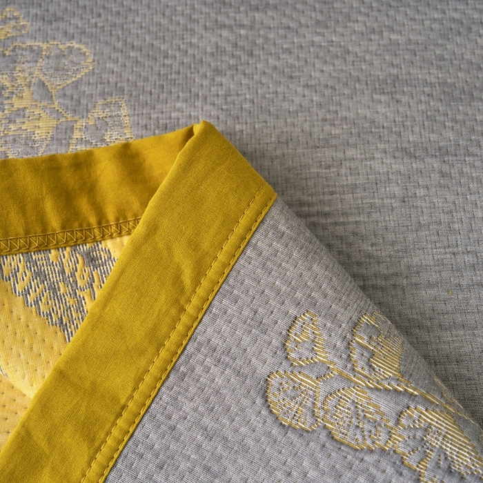 91家纺网 家纺一手货源 找家纺 棠薇家纺2025新款简约风多功能纱布盖毯纱布毯子毛巾被床盖沙发巾单毯枕巾枕套三件套 轻纱曼舞黄