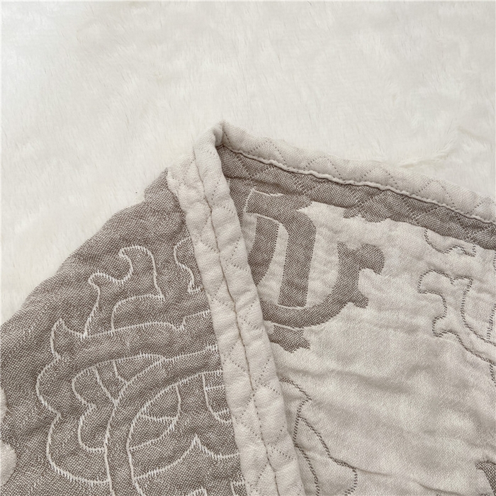91家纺网 家纺一手货源 找家纺 （总）卡奥家纺 2025新款水洗全棉四层纱盖毯毛巾被夏凉被 