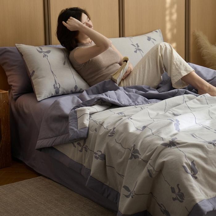 91家纺网 家纺一手货源 找家纺 莱福仕家纺 2025新款水洗棉色织大提花夏被  （控价150*200不低于199 200*230不低于219） 月光鸢尾