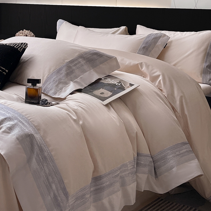 91家纺网 家纺一手货源 找家纺 高端轻奢A类母婴级长绒棉全工艺刺绣四件套纯棉全棉高端春夏季爆款床上用品   瑾雅-静谧粉