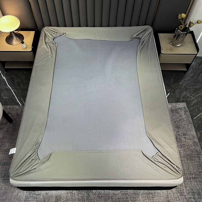 91家纺网 家纺一手货源 找家纺 阿亮家居 2025新款凉席冰丝席三明治宽包边刺绣款粗冰丝凉席柔美绿（床笠款）