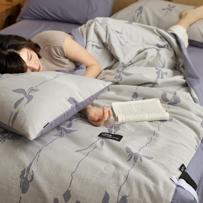 91家纺网 家纺一手货源 找家纺 莱福仕家纺 2025新款水洗棉色织大提花夏被  （控价150*200不低于199 200*230不低于219） 月光鸢尾