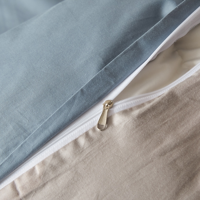 91家纺网 家纺一手货源 找家纺 莱通家纺 2025新款纯色双拼四件套 天空蓝+山灰