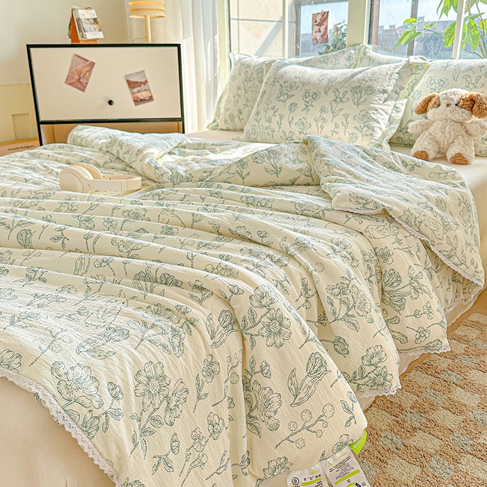 91家纺网 家纺一手货源 找家纺 创优  2025新款有氧双层纱小清新印花小花边夏被夏凉被可机洗空调被子被芯 海岛森林