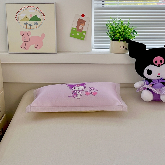 91家纺网 家纺一手货源 找家纺 博雅2025新款冰丝单枕套三丽欧，宇航员，卡皮 樱桃库洛米